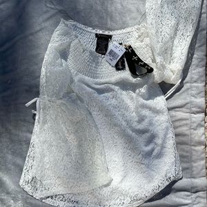 Xtraordinary, girls top, brand new with tags, size Large.